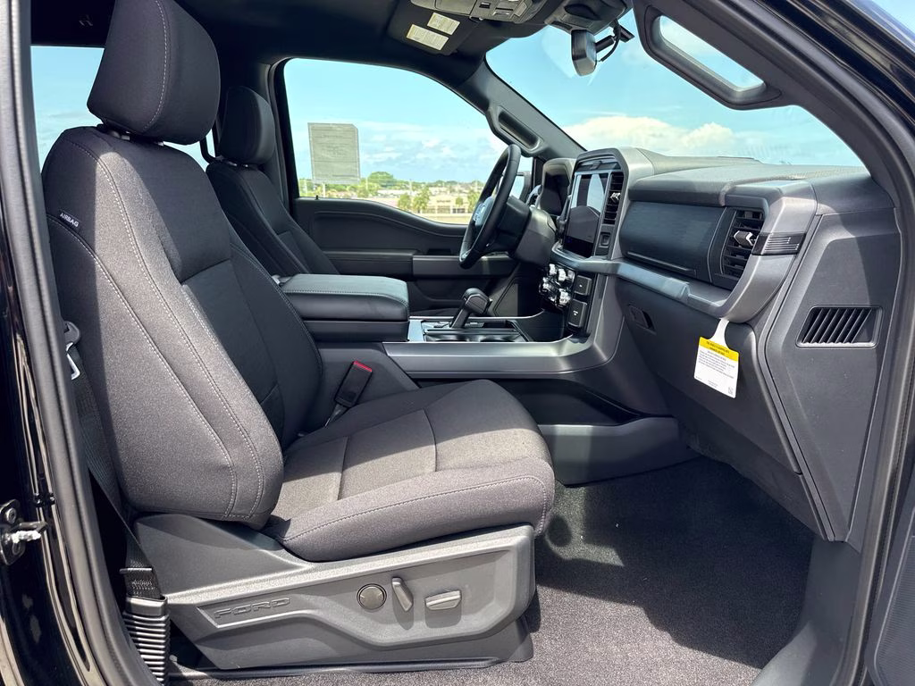 2026 Agate Black Metallic Ford F-150 XLT 4X4 Truck