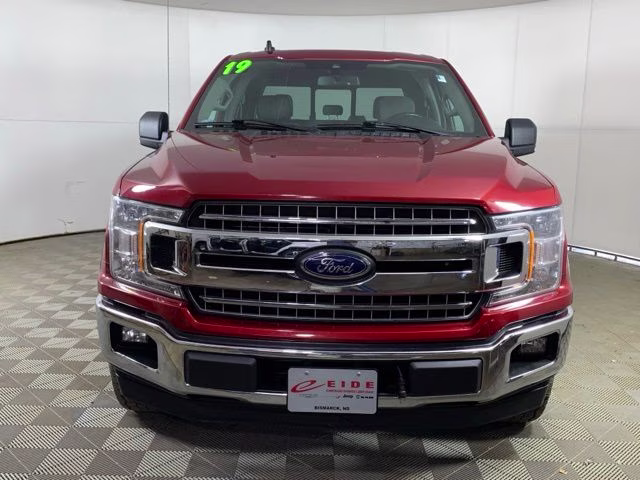 2019 Ruby Red Metallic Tinted Clearcoat Ford F-150 XLT 4X4 Truck