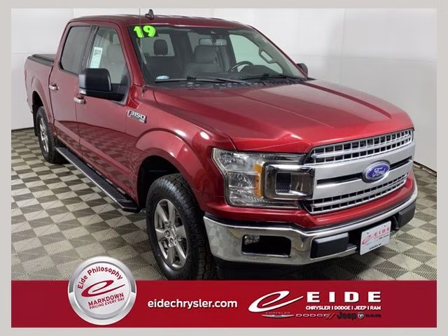 2019 Ruby Red Metallic Tinted Clearcoat Ford F-150 XLT 4X4 Truck