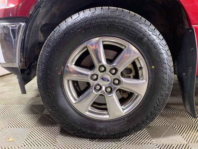 2019 Ruby Red Metallic Tinted Clearcoat Ford F-150 XLT 4X4 Truck