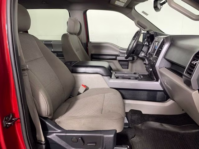 2019 Ruby Red Metallic Tinted Clearcoat Ford F-150 XLT 4X4 Truck