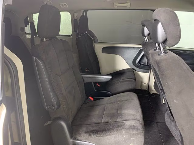 2013 Cashmere Pearlcoat Dodge Grand Caravan SE FWD Van