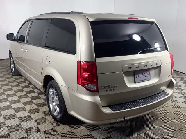 2013 Cashmere Pearlcoat Dodge Grand Caravan SE FWD Van
