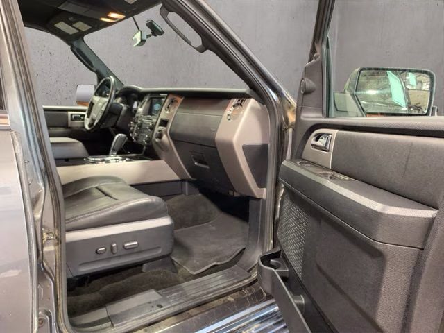 2017 Magnetic Ford Expedition Limited 4X4 SUV