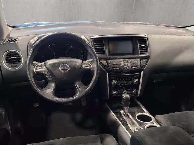2014 Cayenne Red Pearl Nissan Pathfinder SV 4X4 SUV
