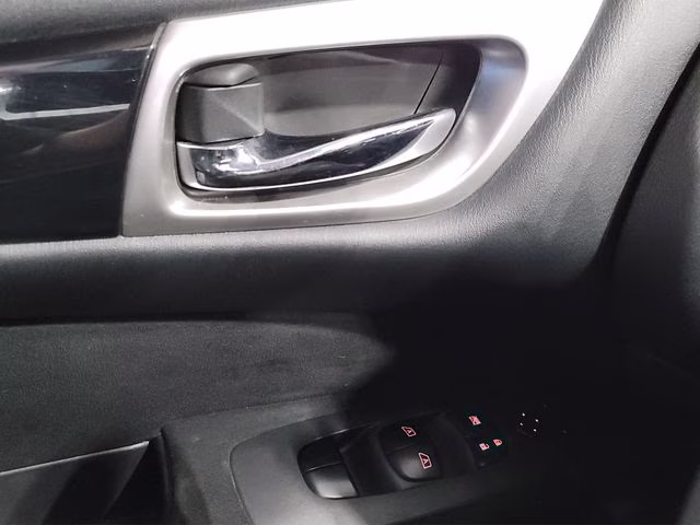 2014 Cayenne Red Pearl Nissan Pathfinder SV 4X4 SUV