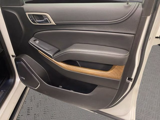 2020 White Frost Tricoat GMC Yukon Denali 4X4 SUV