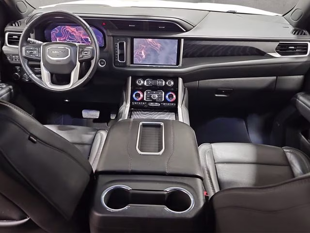 2022 White Frost Tricoat GMC Yukon XL Denali 4X4 SUV