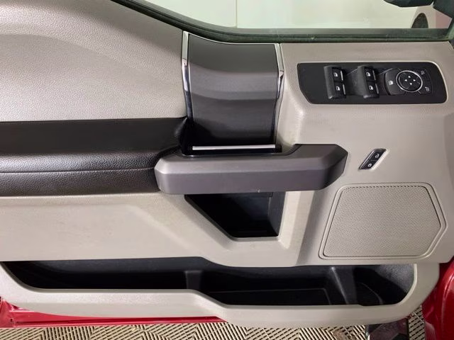 2019 Ruby Red Metallic Tinted Clearcoat Ford F-150 XLT 4X4 Truck