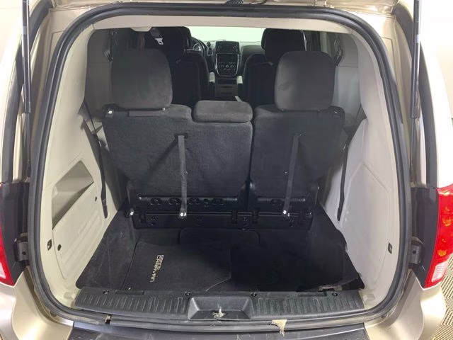 2013 Cashmere Pearlcoat Dodge Grand Caravan SE FWD Van
