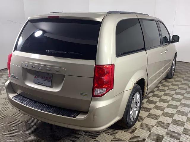 2013 Cashmere Pearlcoat Dodge Grand Caravan SE FWD Van