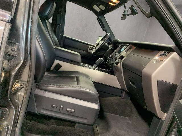 2017 Magnetic Ford Expedition Limited 4X4 SUV
