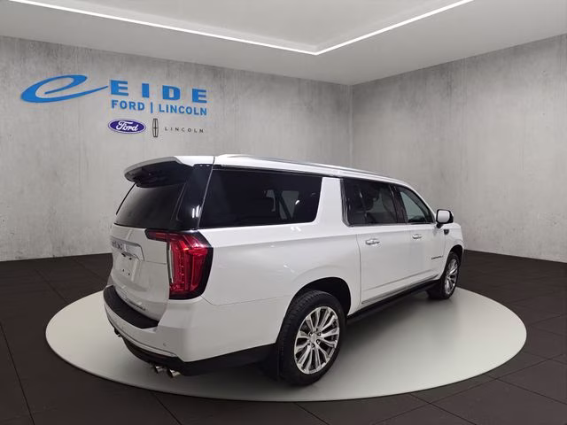 2022 White Frost Tricoat GMC Yukon XL Denali 4X4 SUV