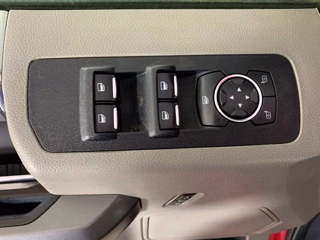 2019 Ruby Red Metallic Tinted Clearcoat Ford F-150 XLT 4X4 Truck