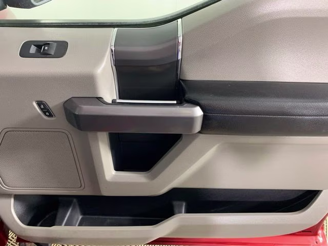 2019 Ruby Red Metallic Tinted Clearcoat Ford F-150 XLT 4X4 Truck