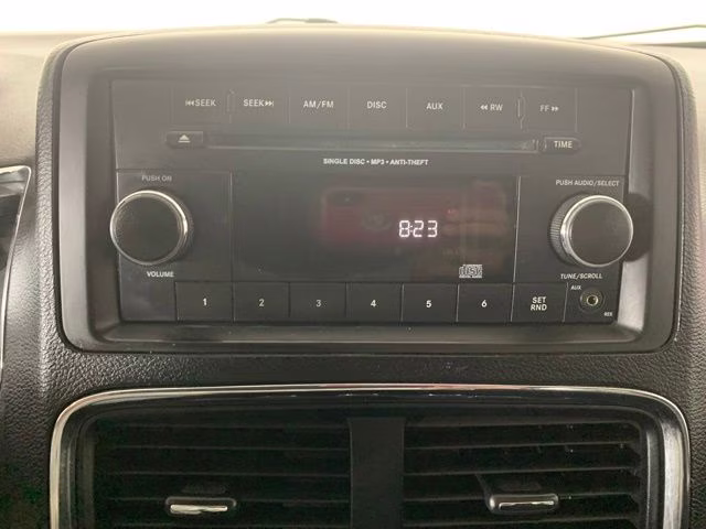 2013 Cashmere Pearlcoat Dodge Grand Caravan SE FWD Van