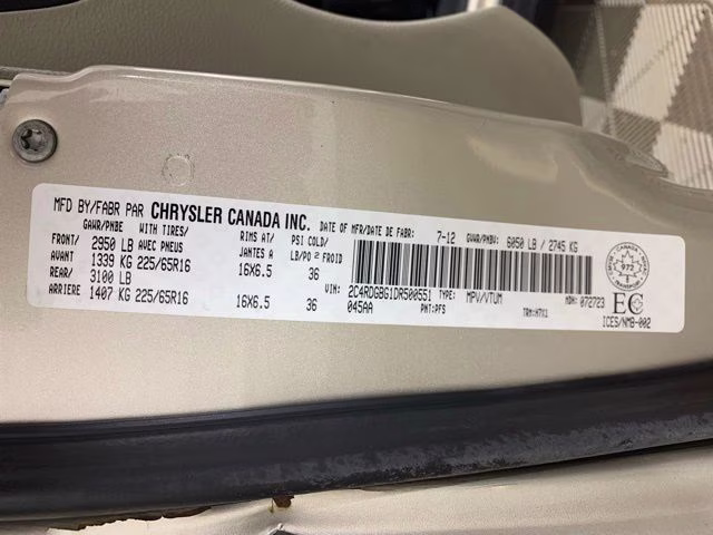 2013 Cashmere Pearlcoat Dodge Grand Caravan SE FWD Van