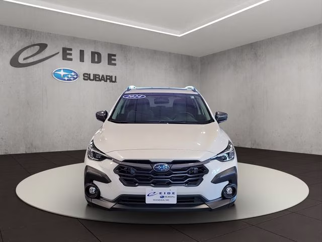 2024 Crystal White Pearl Subaru Crosstrek Limited AWD SUV