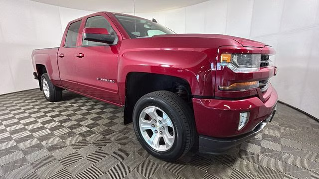 2019 Cajun Red Tintcoat Chevrolet Silverado 1500 LD LT 4X4 Truck