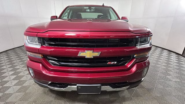 2019 Cajun Red Tintcoat Chevrolet Silverado 1500 LD LT 4X4 Truck