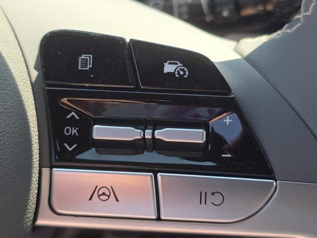 2025 Ecotronic Gray Hyundai Elantra SEL Sport FWD Sedan