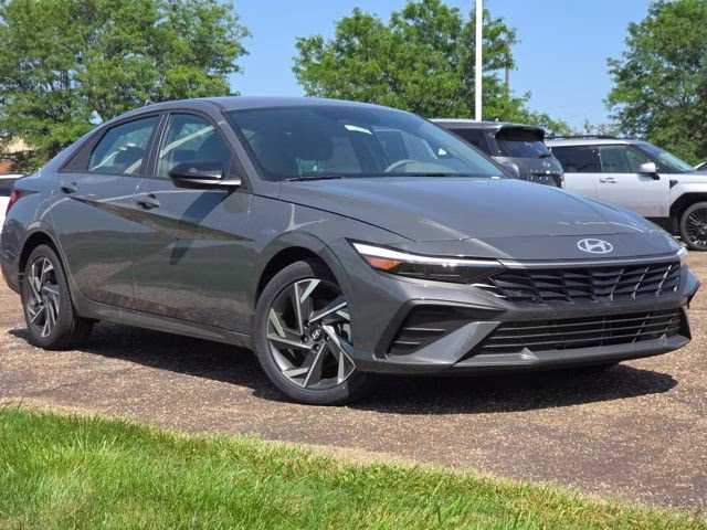 2025 Ecotronic Gray Hyundai Elantra SEL Sport FWD Sedan