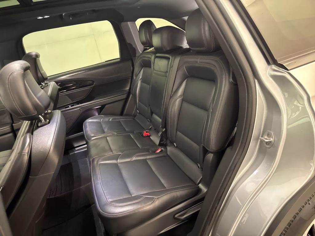 2024 Silver Radiance Metallic Clearcoat Lincoln Nautilus Premiere AWD SUV