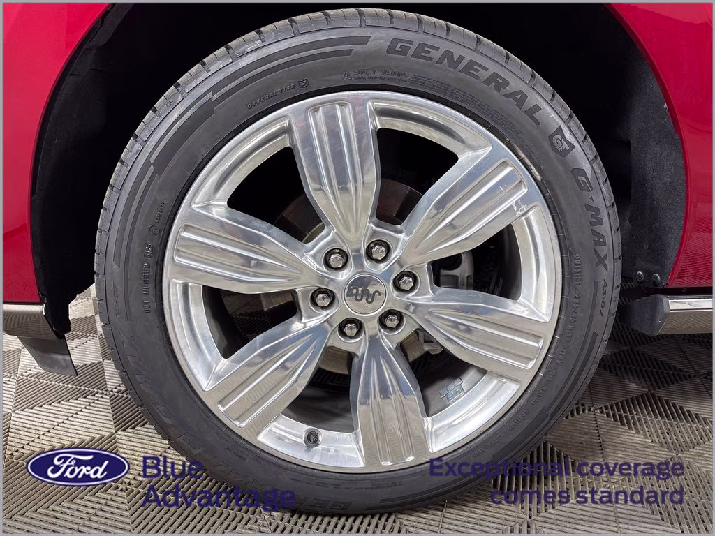 2022 Red Metallic Ford Expedition King Ranch RWD SUV