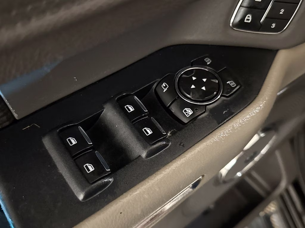 2018 Shadow Black Ford Expedition Max Limited 4X4 SUV