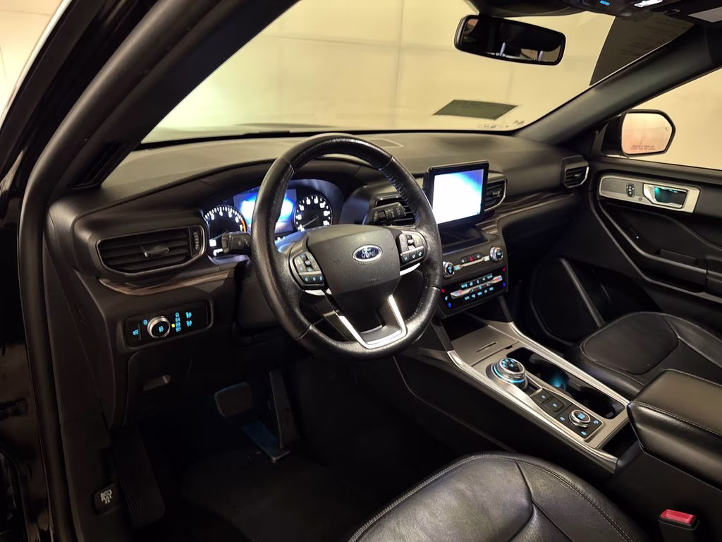 2020 Agate Black Metallic Ford Explorer Limited 4X4 SUV