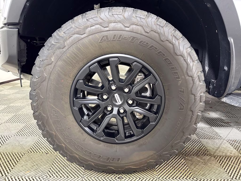 2024 Avalanche Ford F-150 Raptor 4X4 Truck