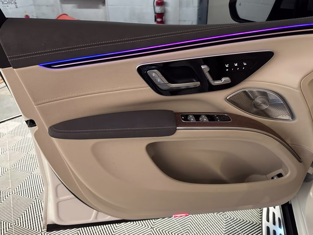 2023 Polar White Mercedes-Benz EQS 450 RWD SUV