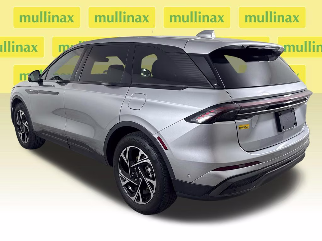 2024 Silver Radiance Metallic Clearcoat Lincoln Nautilus Premiere AWD SUV