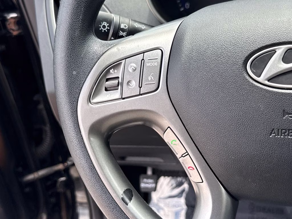 2015 Ash Black Mica Hyundai Tucson GLS FWD SUV