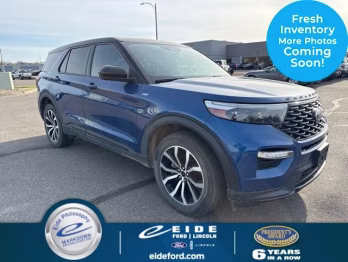 2022 Blue Metallic Ford Explorer ST-Line 4X4 SUV