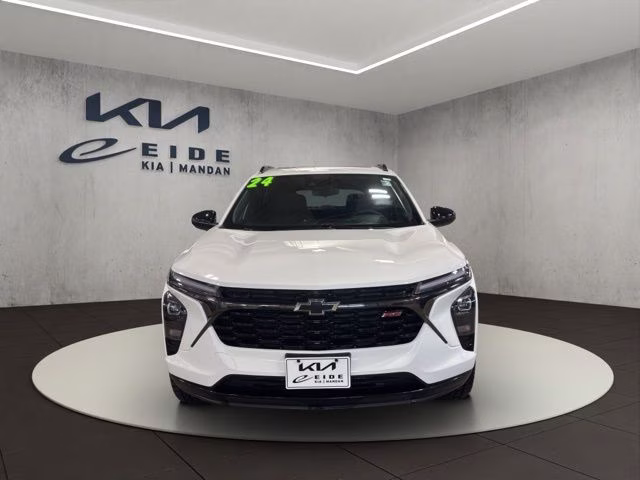 2024 Summit White Chevrolet Trax 2RS FWD SUV