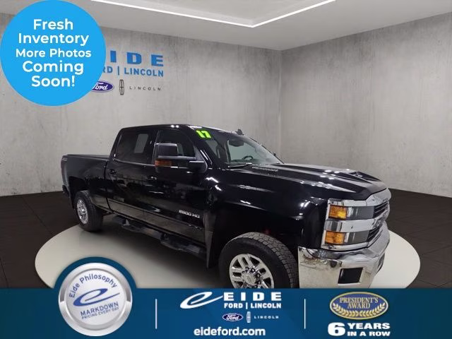 2017 Chevrolet Silverado HD LT 4WD Crew Cab Standard Box's photo