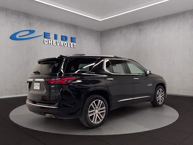 2024 Mosaic Black Metallic Chevrolet Traverse Limited High Country AWD SUV