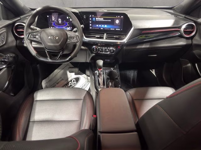 2024 Summit White Chevrolet Trax 2RS FWD SUV