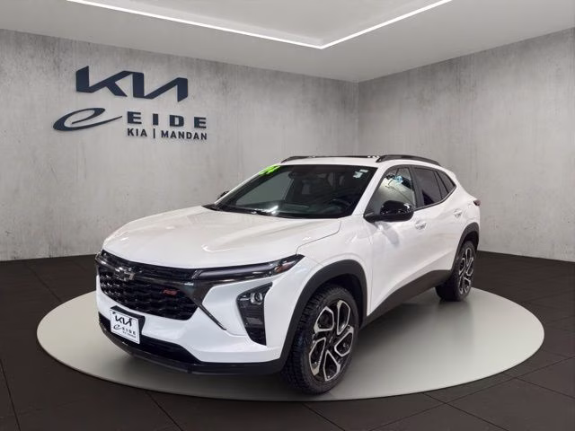2024 Summit White Chevrolet Trax 2RS FWD SUV