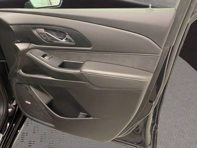 2024 Mosaic Black Metallic Chevrolet Traverse Limited High Country AWD SUV