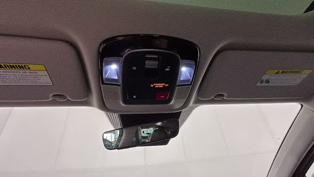 2023 Shimmering Silver Hyundai Tucson Limited AWD SUV