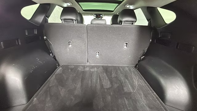 2023 Shimmering Silver Hyundai Tucson Limited AWD SUV