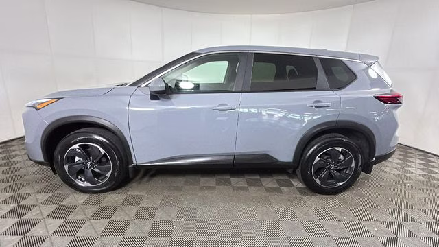 2026 Boulder Gray Pearl Nissan Rogue SV AWD SUV