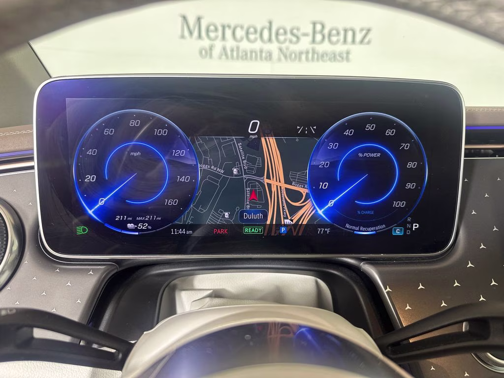 2023 MANUFAKTUR Moonlight White Metallic Mercedes-Benz EQE 350+ Sedan RWD Sedan