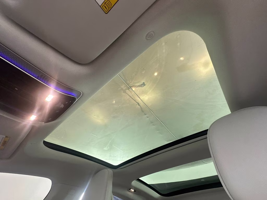 2023 MANUFAKTUR Moonlight White Metallic Mercedes-Benz EQE 350+ Sedan RWD Sedan