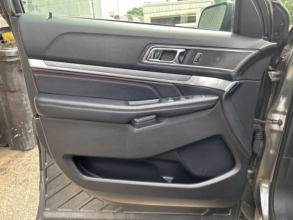 2018 Magnetic Ford Explorer Sport 4X4 SUV