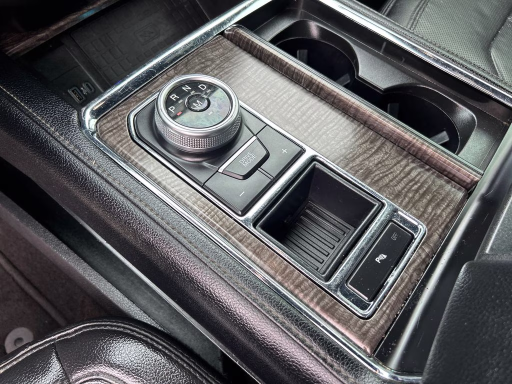 2021 Agate Black Metallic Ford Expedition Max Limited RWD SUV