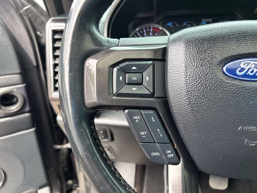2021 Agate Black Metallic Ford Expedition Max Limited RWD SUV