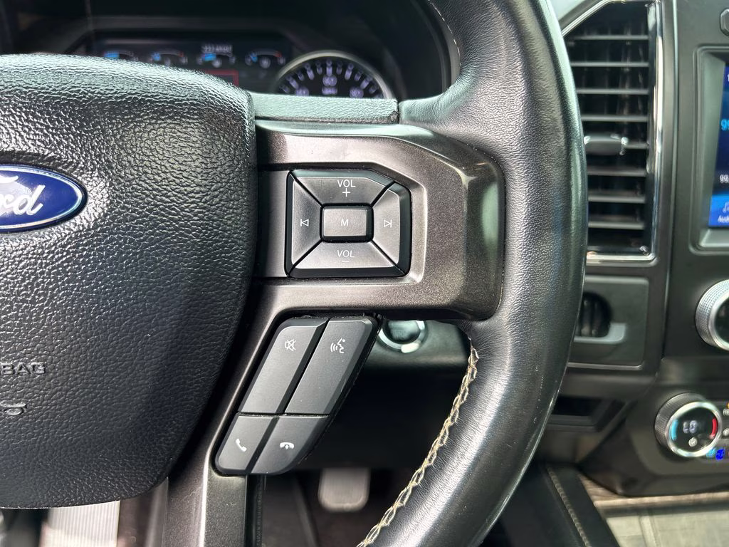 2021 Agate Black Metallic Ford Expedition Max Limited RWD SUV